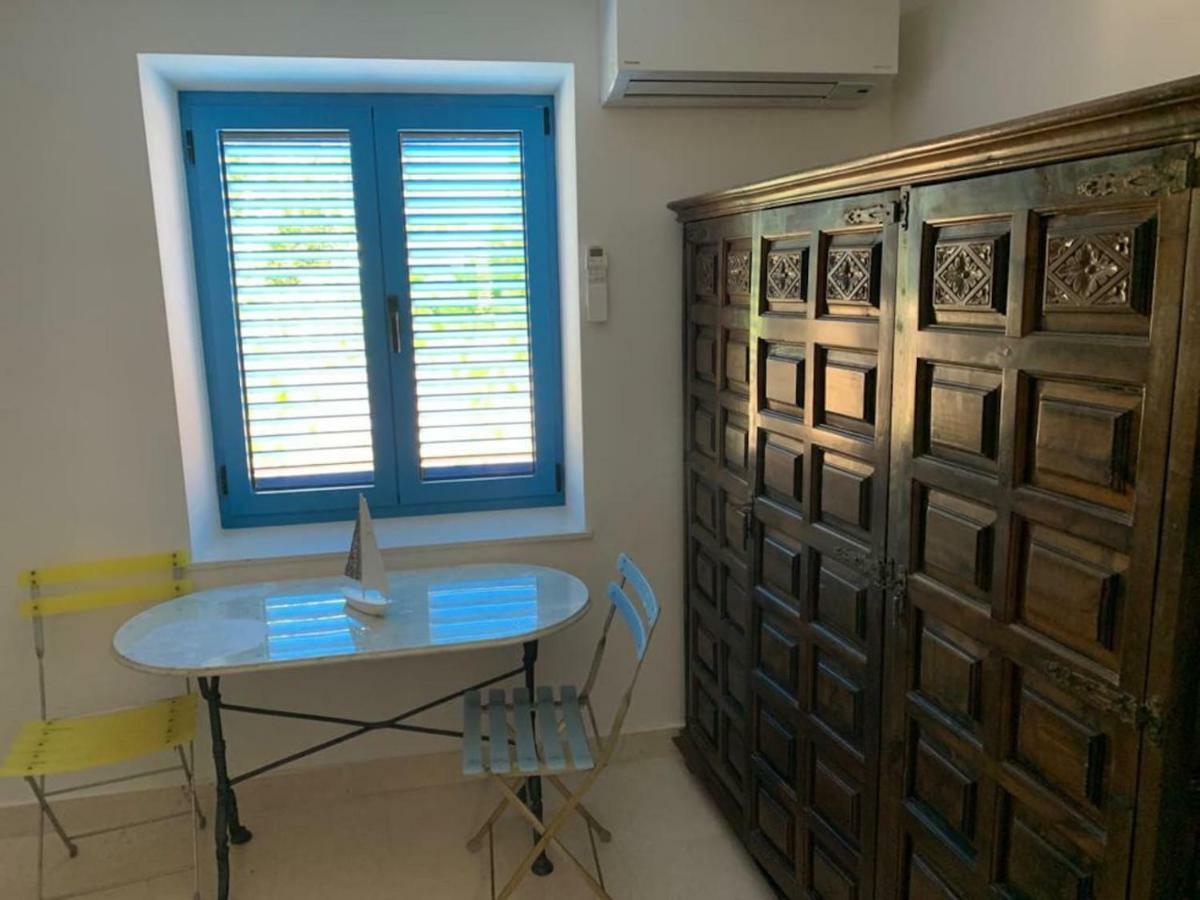 Hvar Old Dalmatian House Junior Suite - Deck 2 Hvar Town Exterior photo